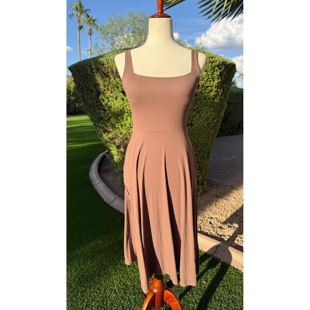 OGL Move Brown Square Neck Sleeveless Midi Dress Pockets Built-in Bra Small NWOT